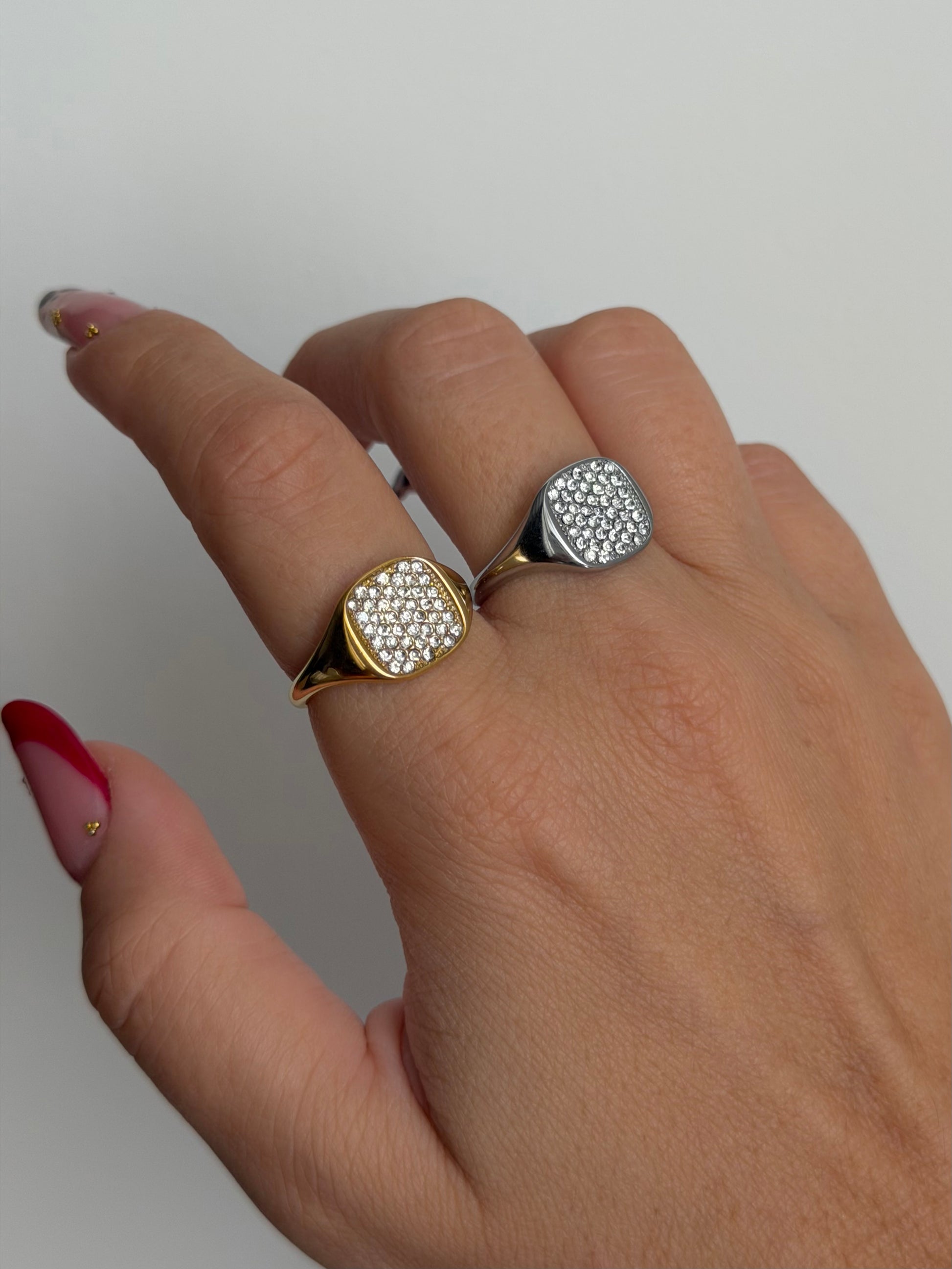 Anello Square Zirconato