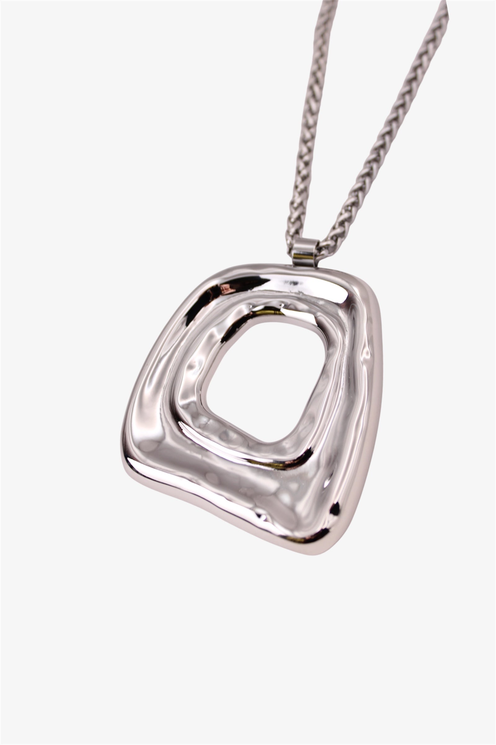 Collana FLUID
