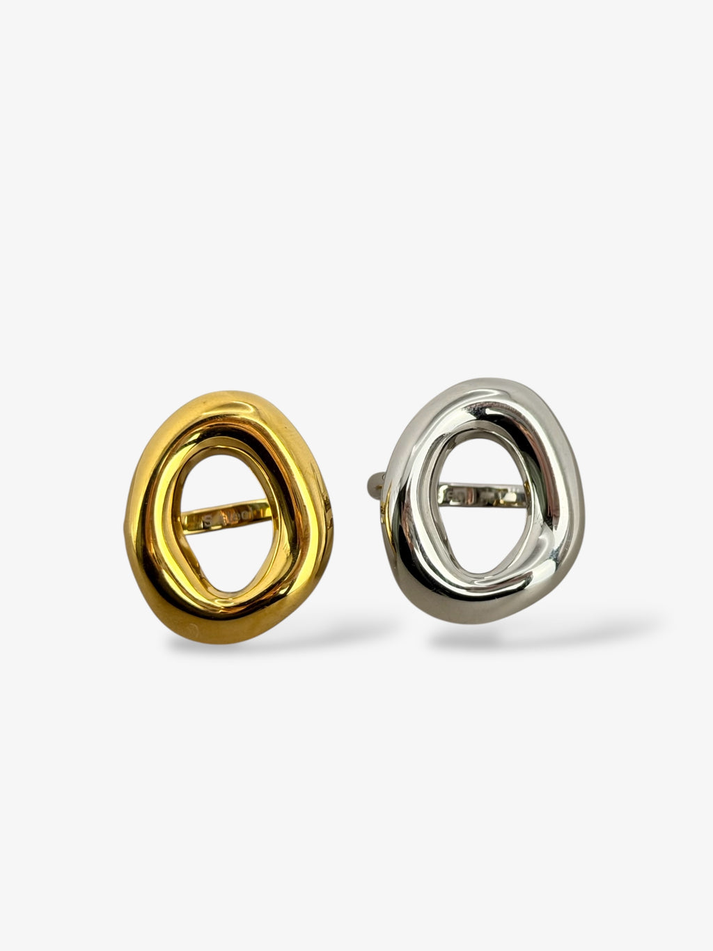 Anello Circle