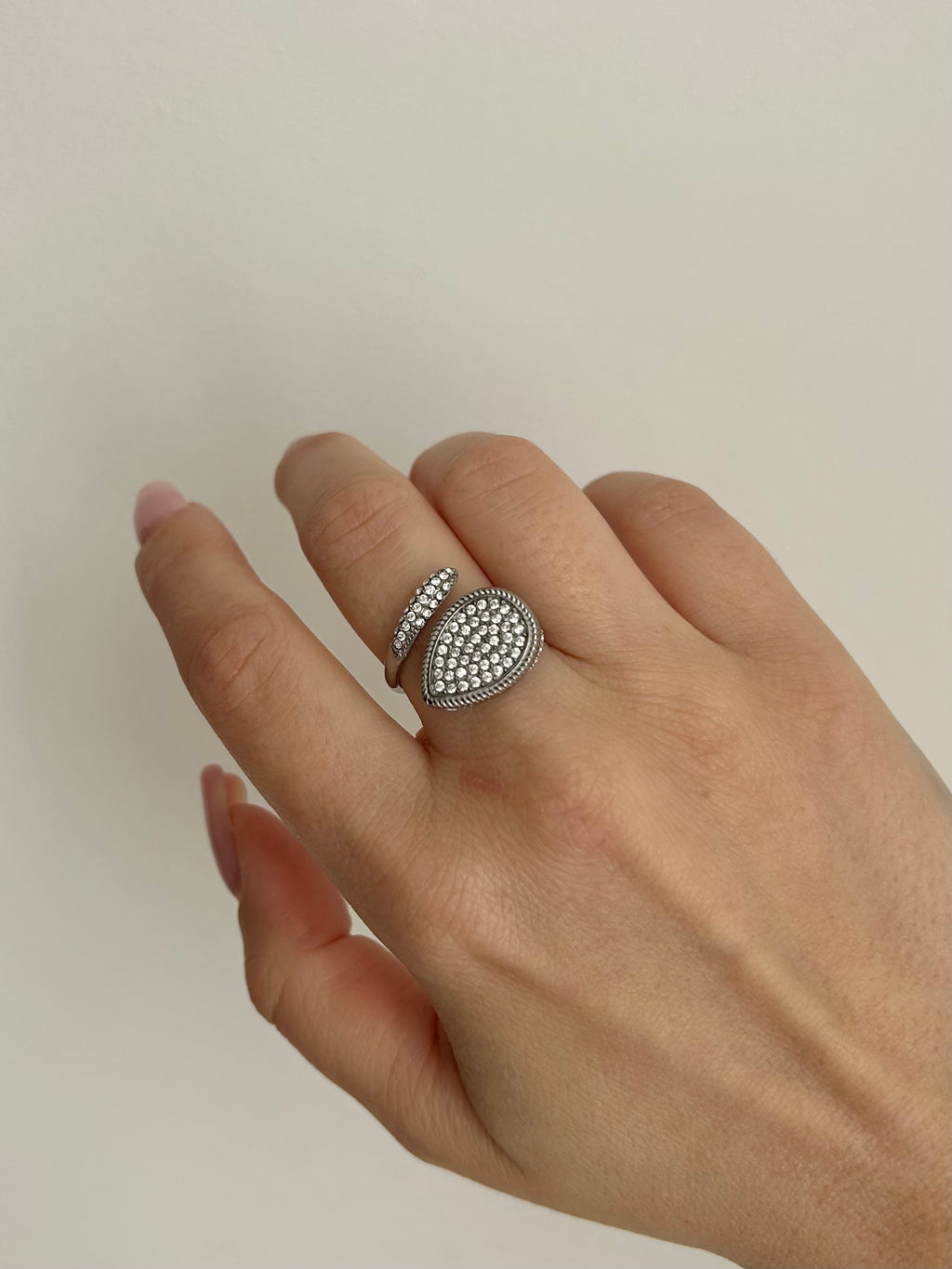 Anello Goccia Zirconato