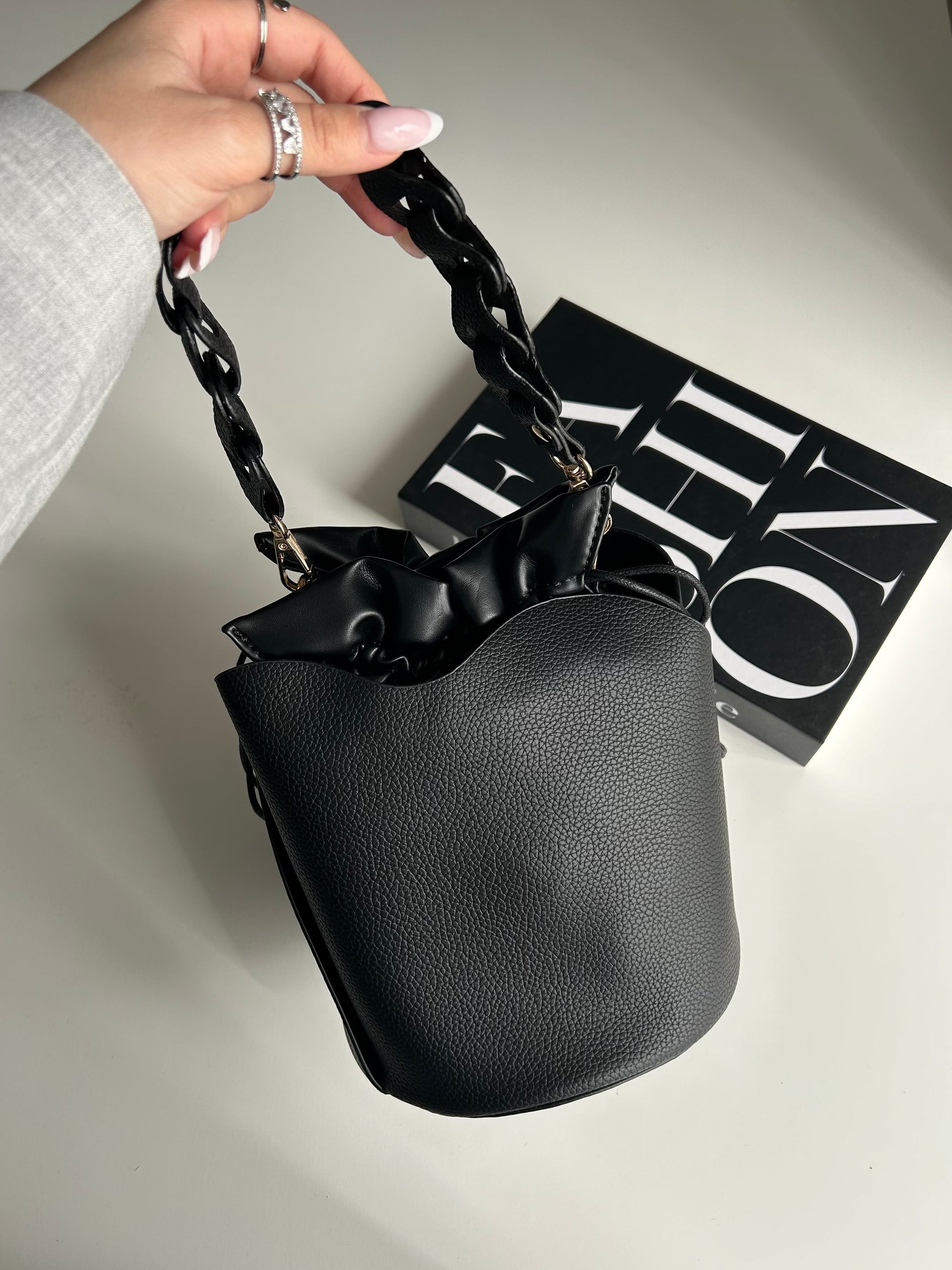 BASKET BAG