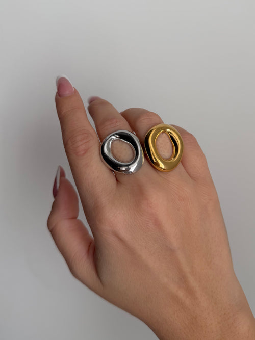 Anello Circle