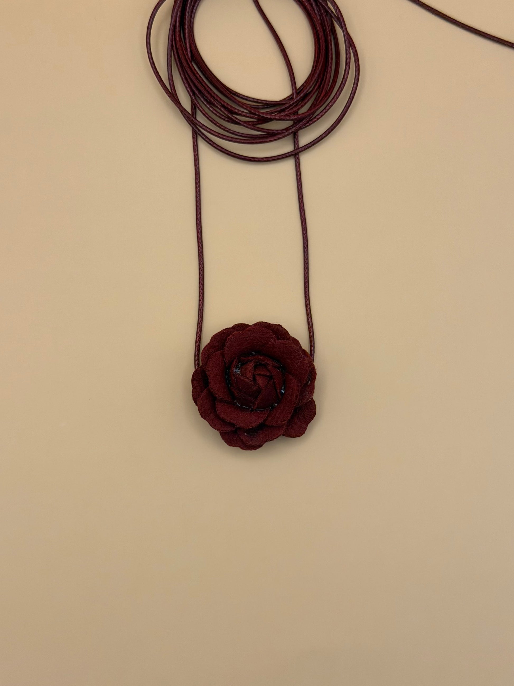 Choker ROSETTE