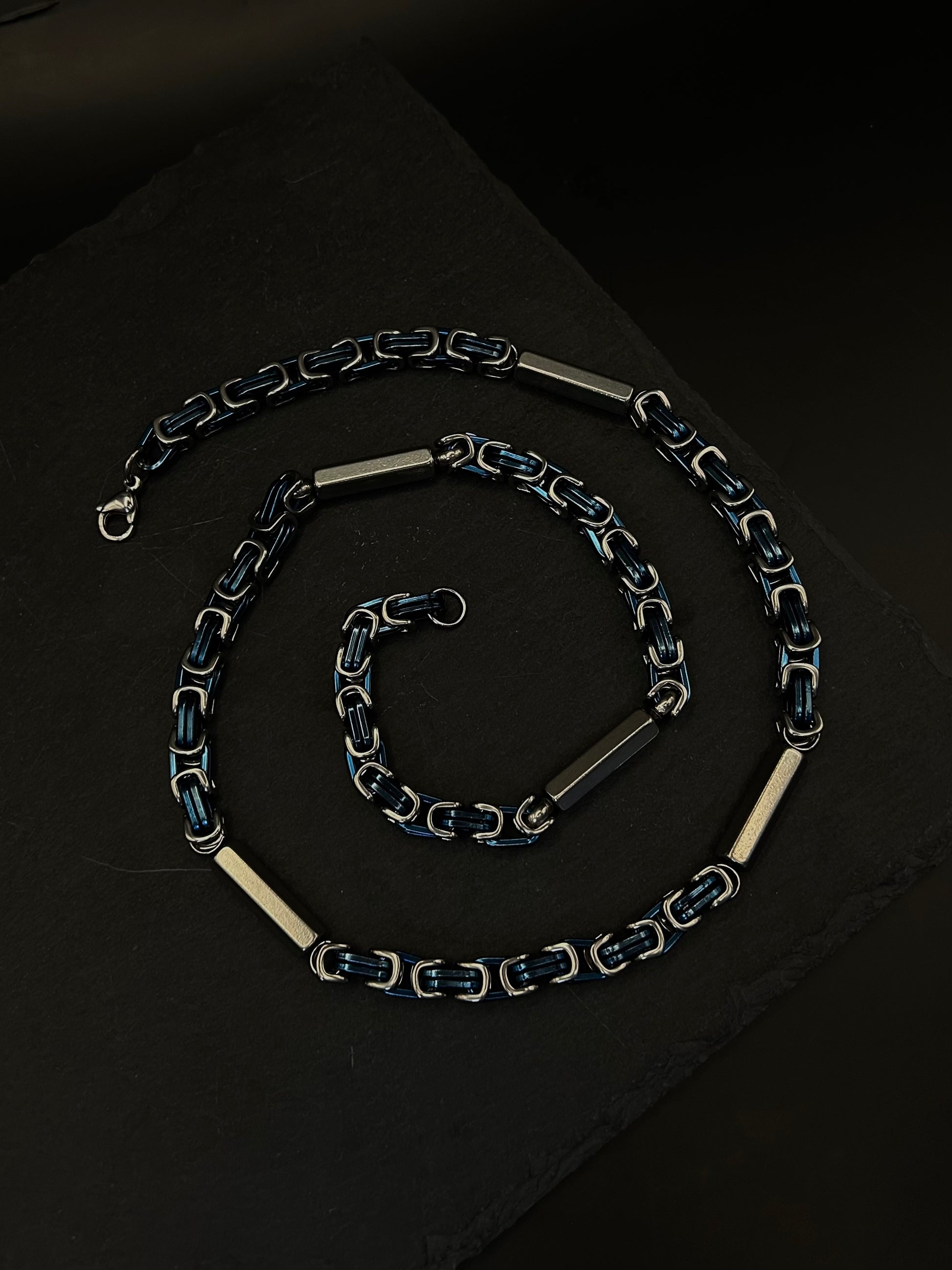 Collana Titanum