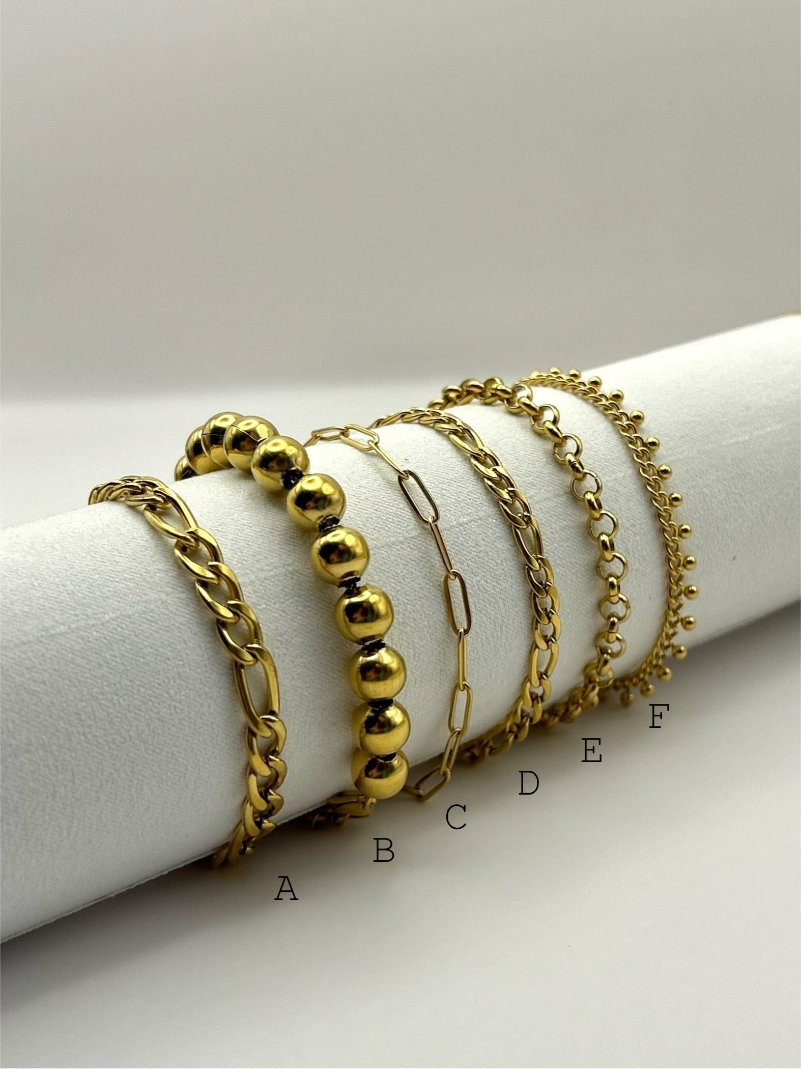 Crea QUI il tuo bracciale personalizzato in Gold