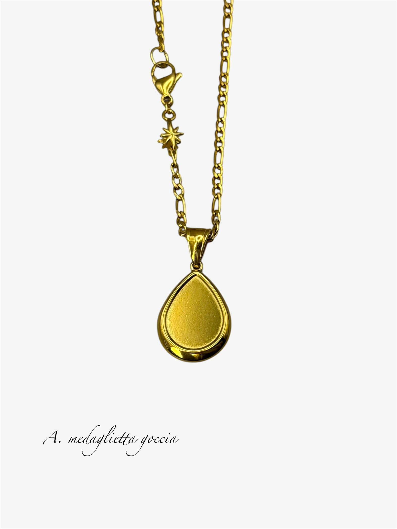 Collana con incisione gold