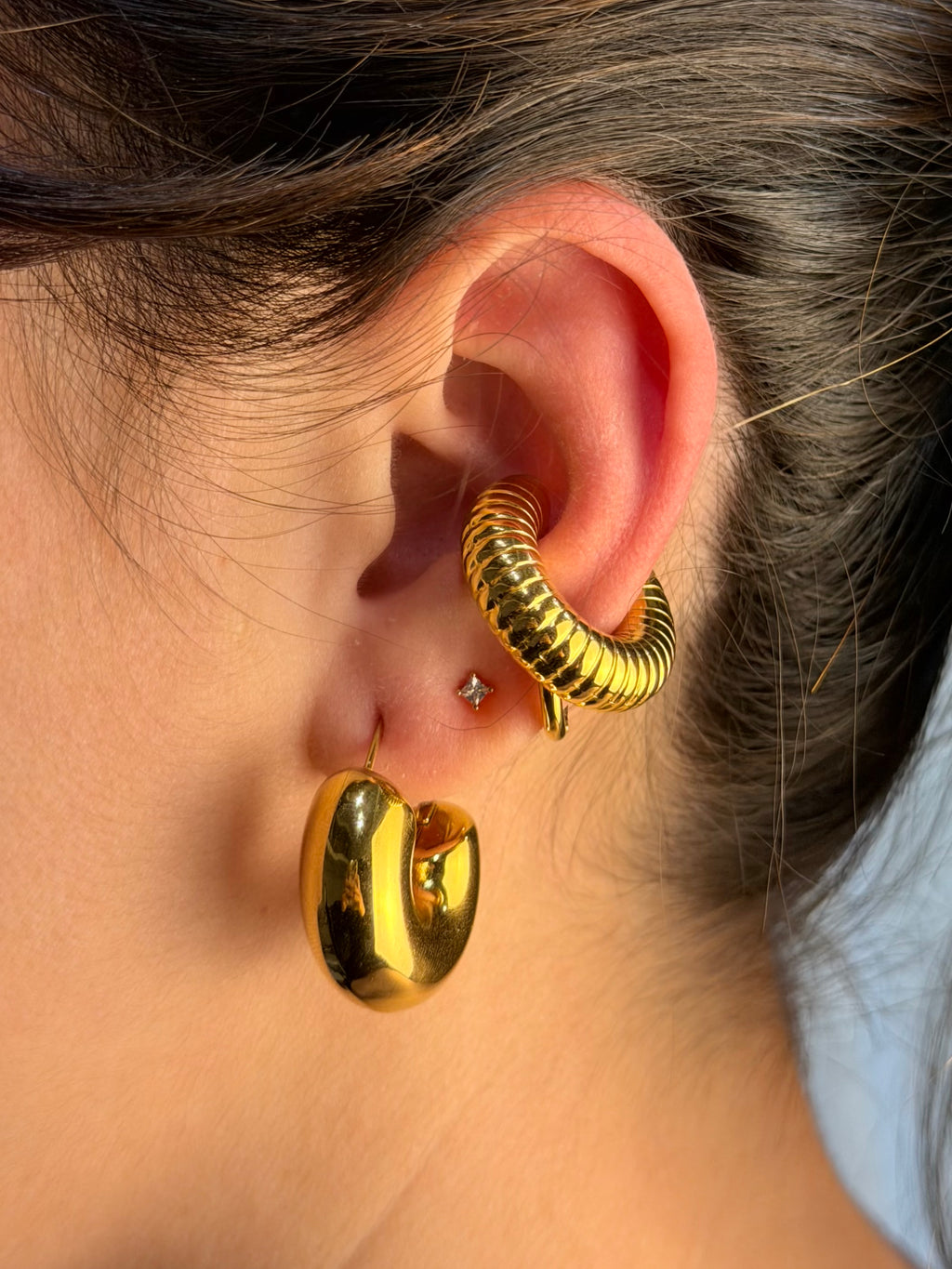 Ear Cuff Mini Zigrinato gold