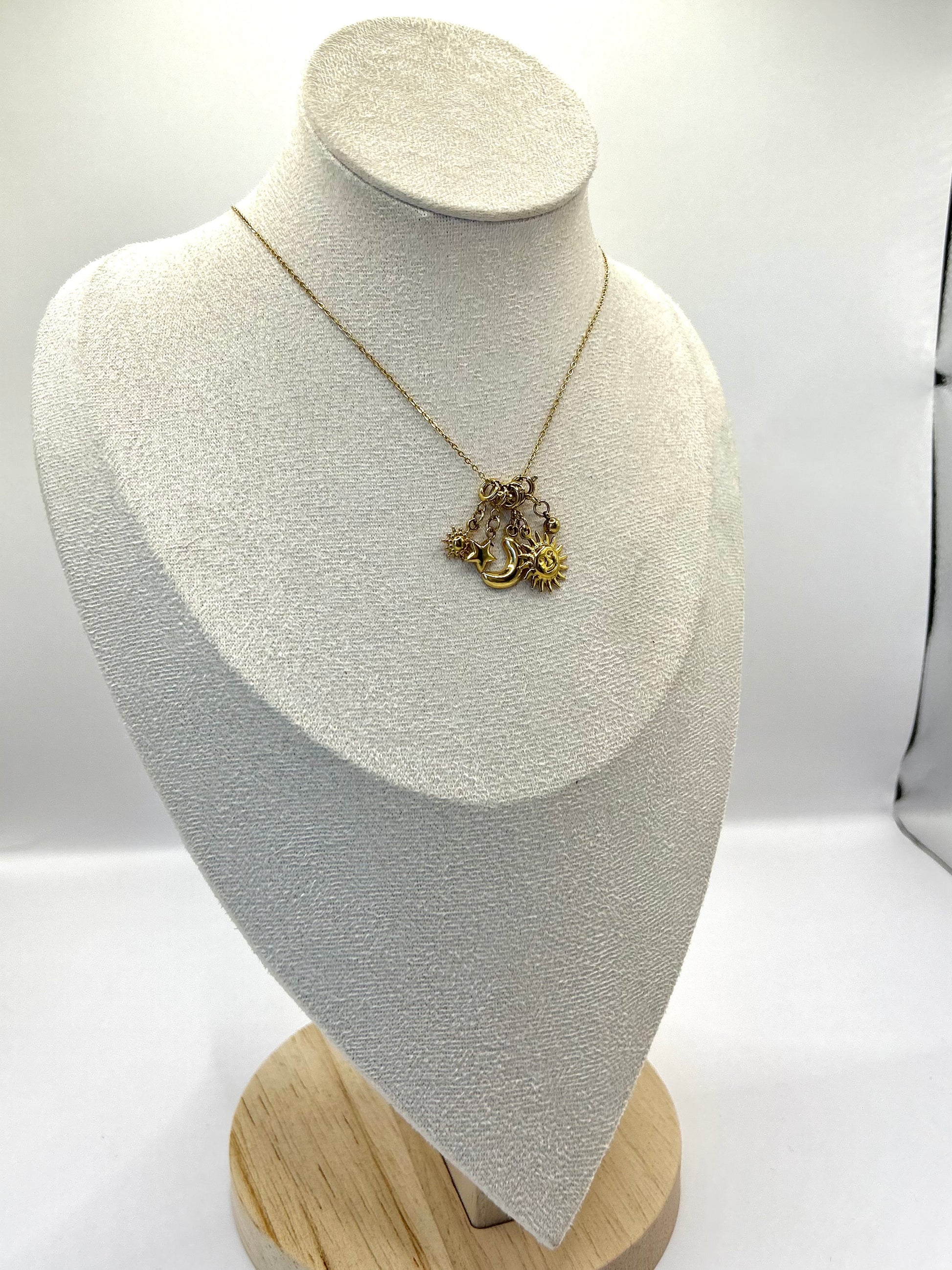 Collana SOLELUNA