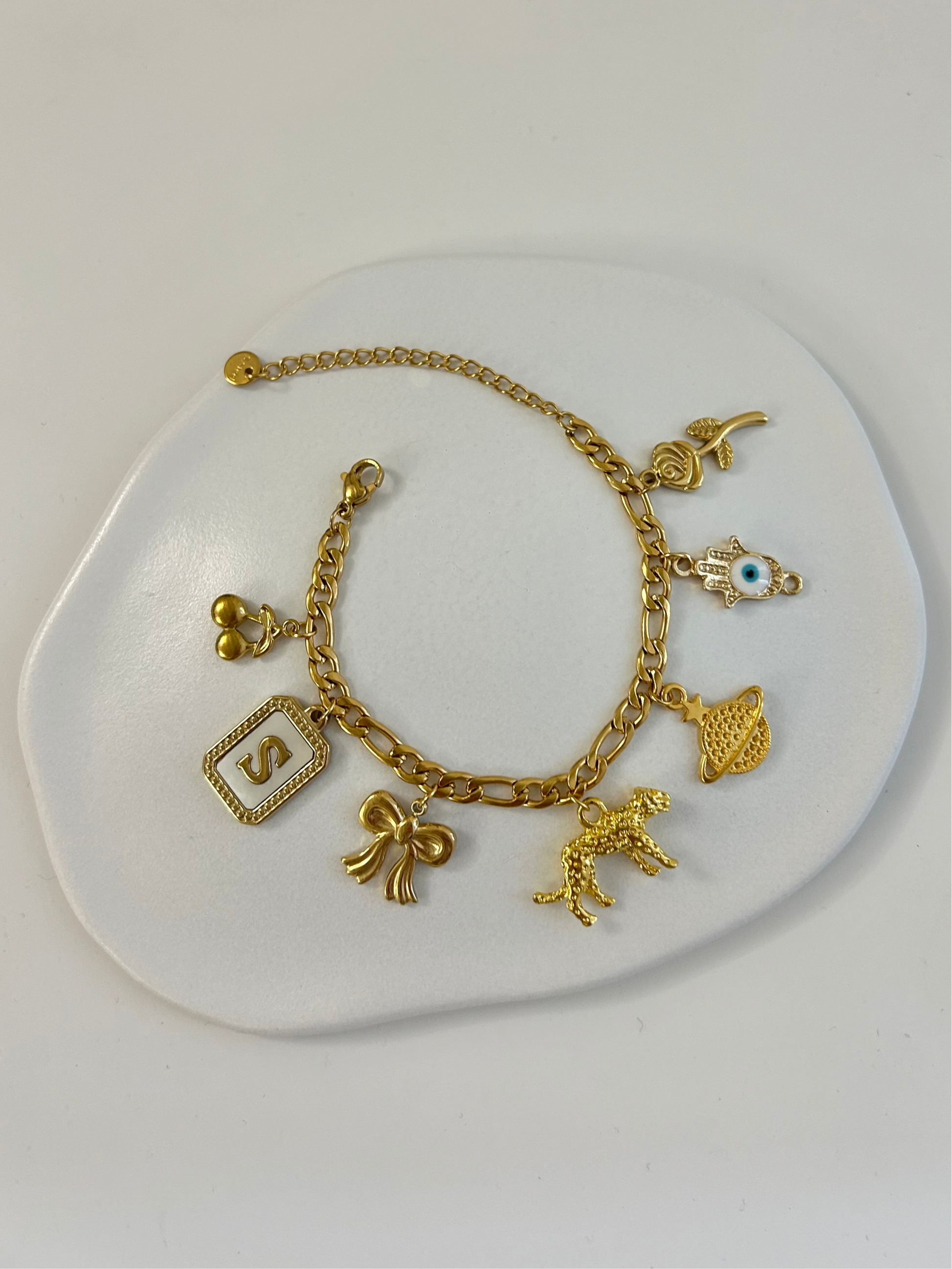 Bracciale 7 ciondoli