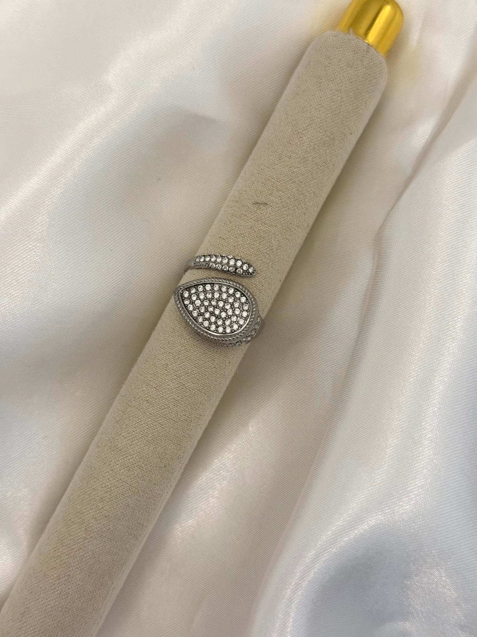 Anello Goccia Zirconata