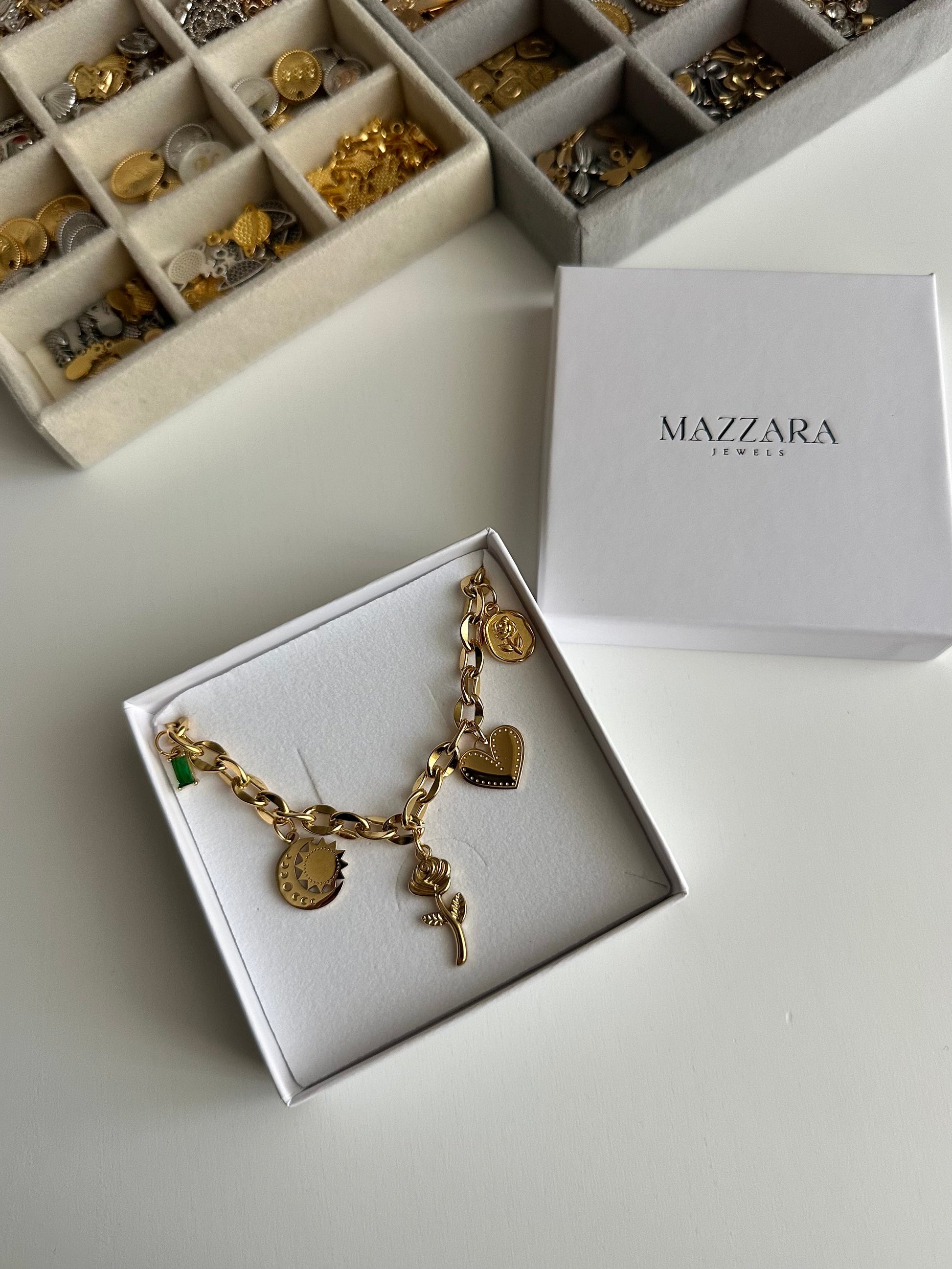 Collana 5 ciondoli