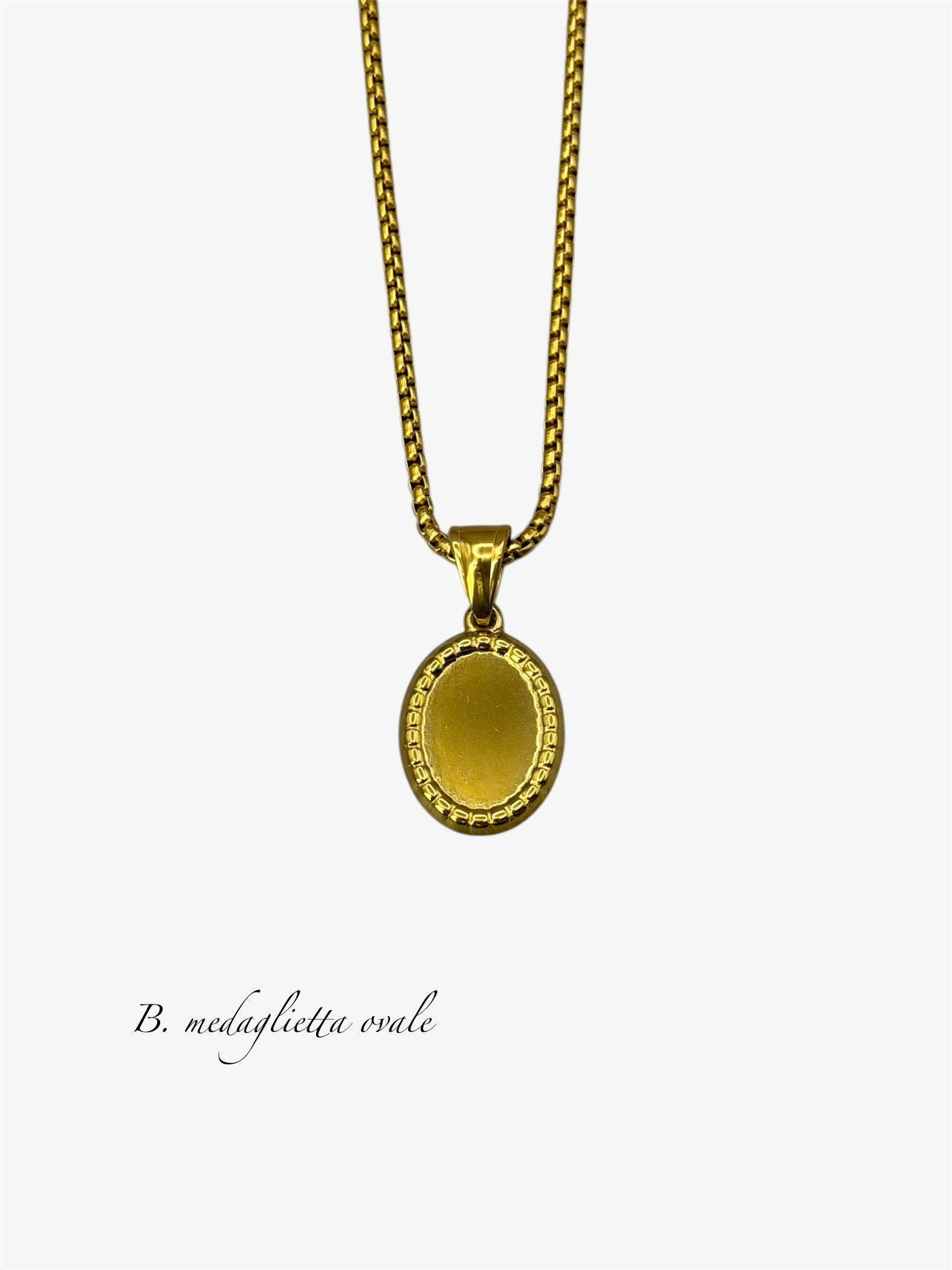 Collana con incisione gold