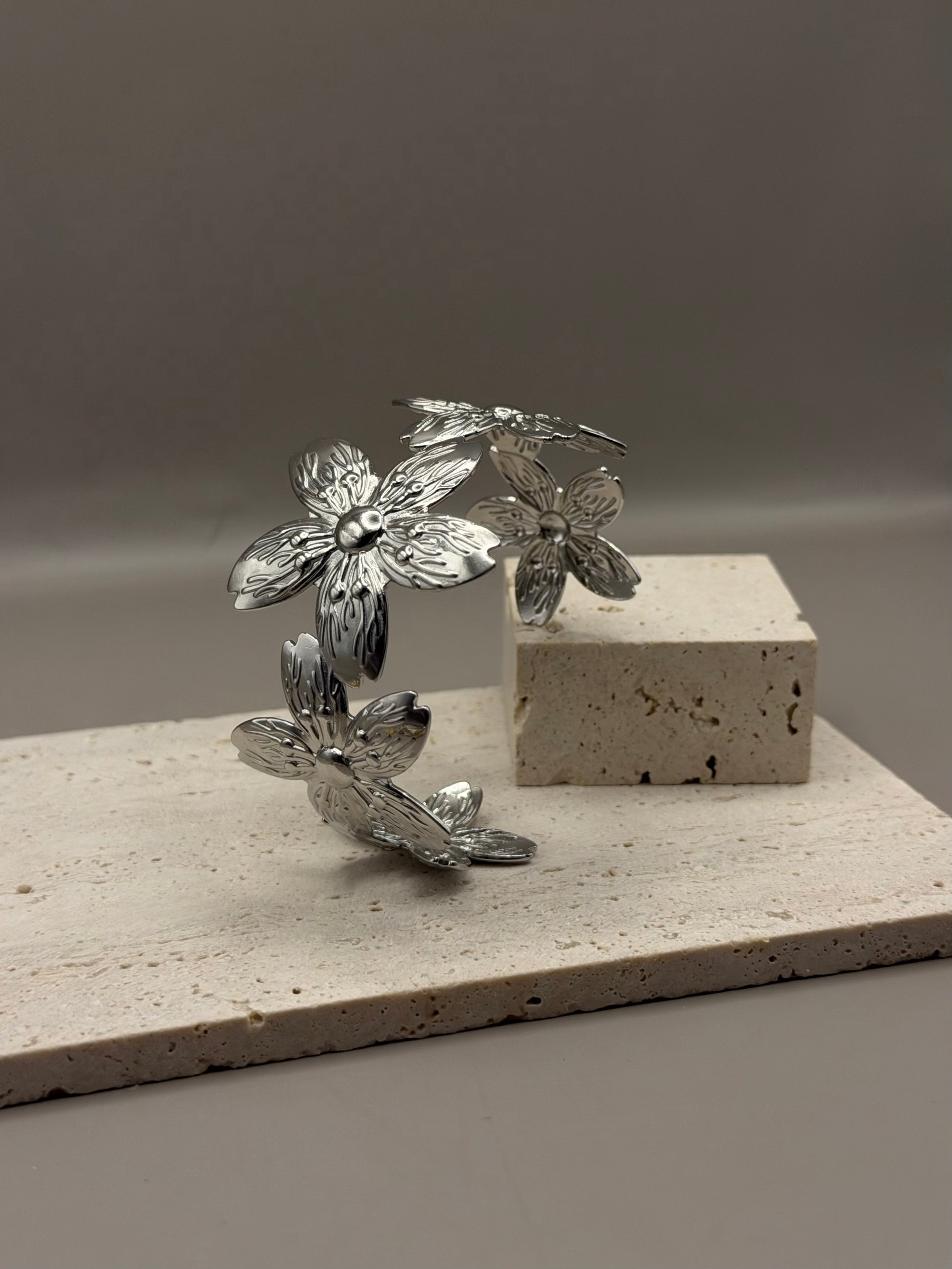 Bracciale rigido Big Flower