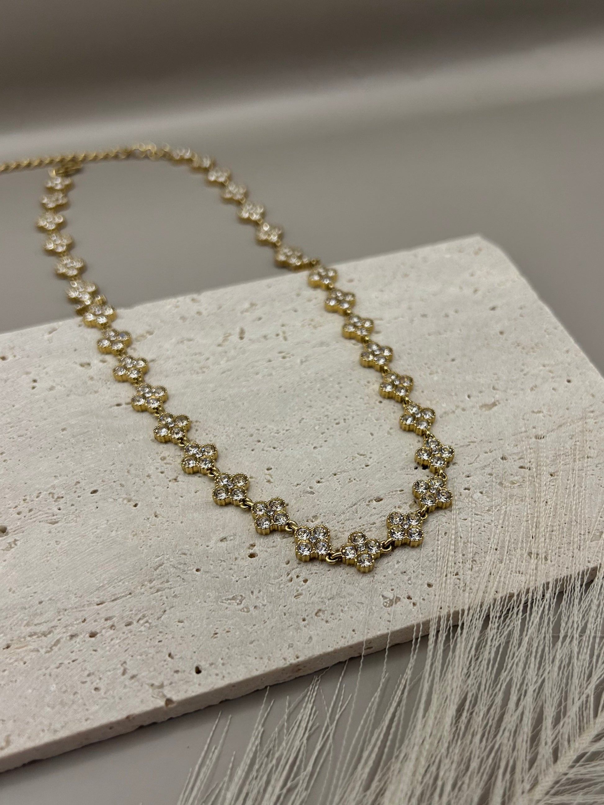 Collana VAN Luxury