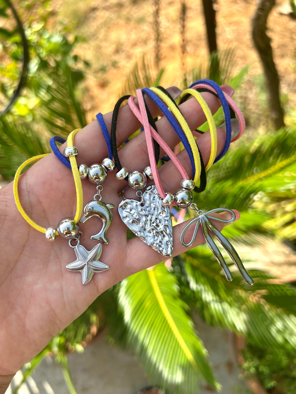 Crea QUI il tuo choker personalizzato in Silver