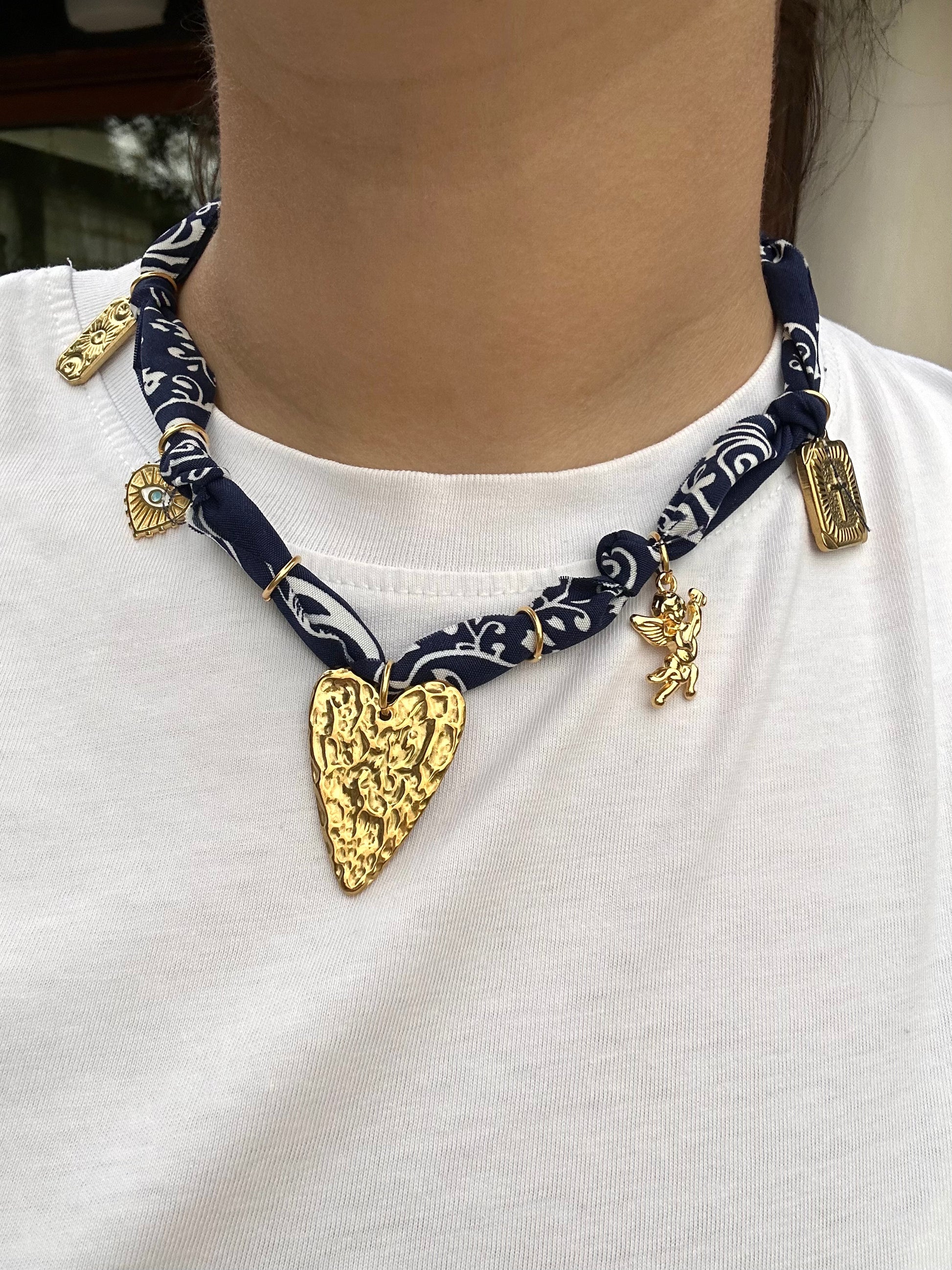 Collana Bandana